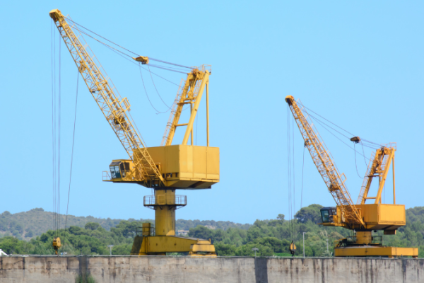 Movimentação vertical e sua importância para segurança, eficiência e produtividade
